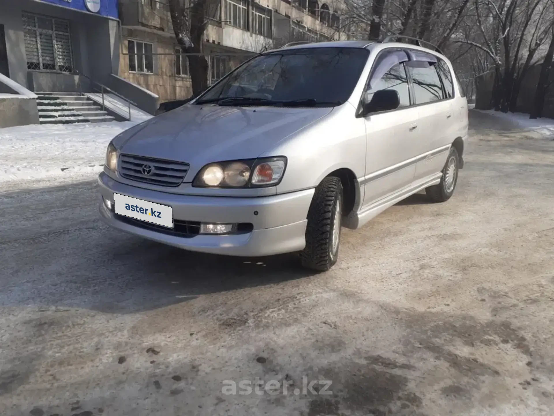 Машина ипсум 1996. Машина ипсум 1996. Toyota ipsum sxm10. Тойота ипсум 1996г. Тойота ипсум 1996 года.