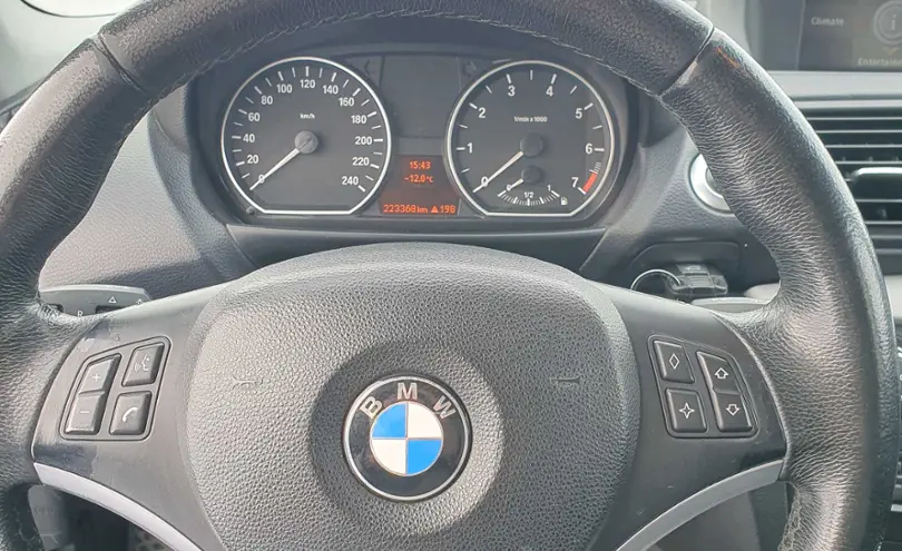 BMW 1 серии 2008 года за 5 500 000 тг. в Карагандинская область