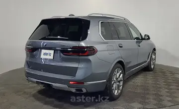 BMW X7 2022 года за 79 000 000 тг. в Алматы